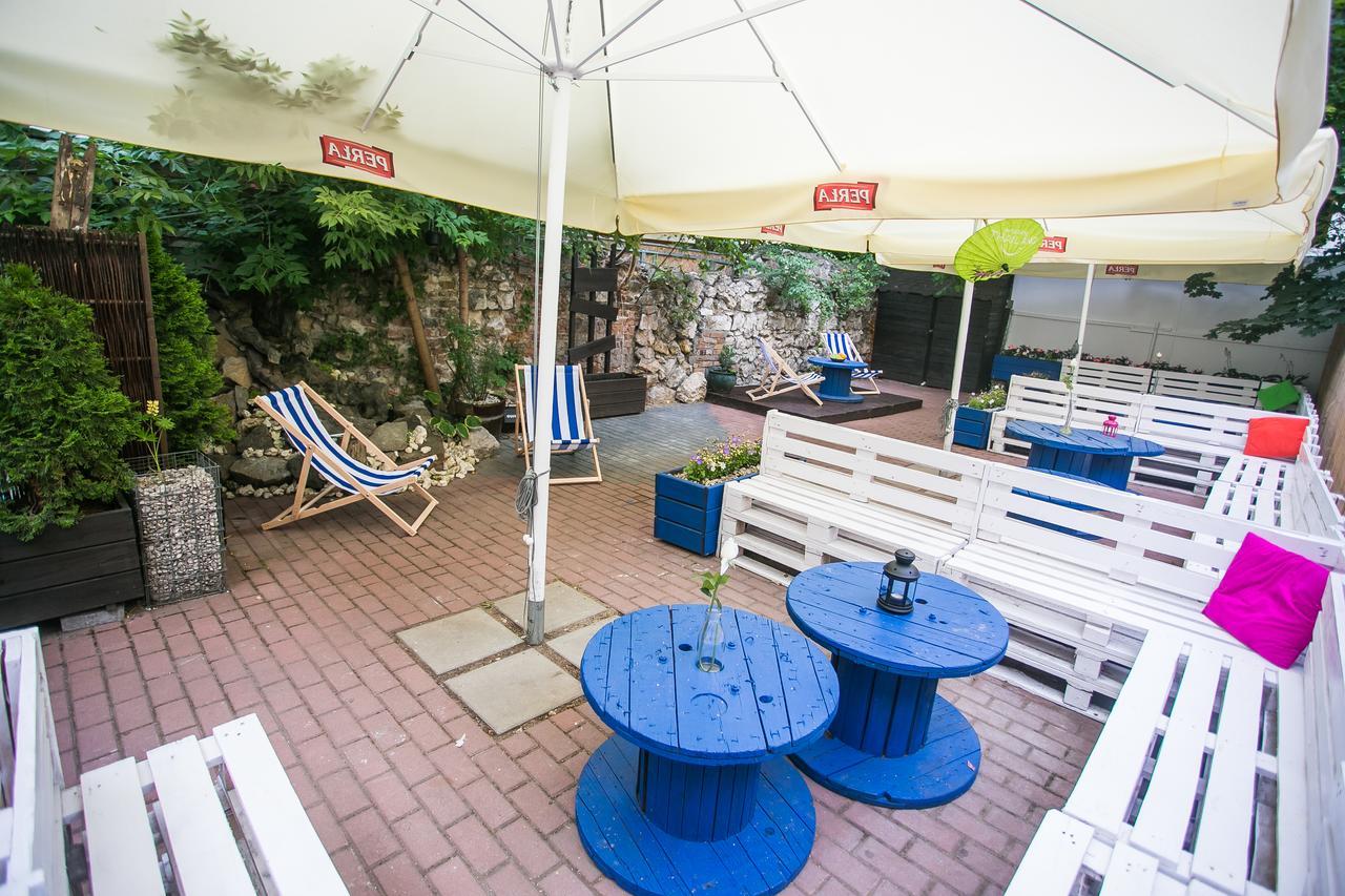 Hostel Let's Rock Party Hostel! Age Limit From 18 Until 40!