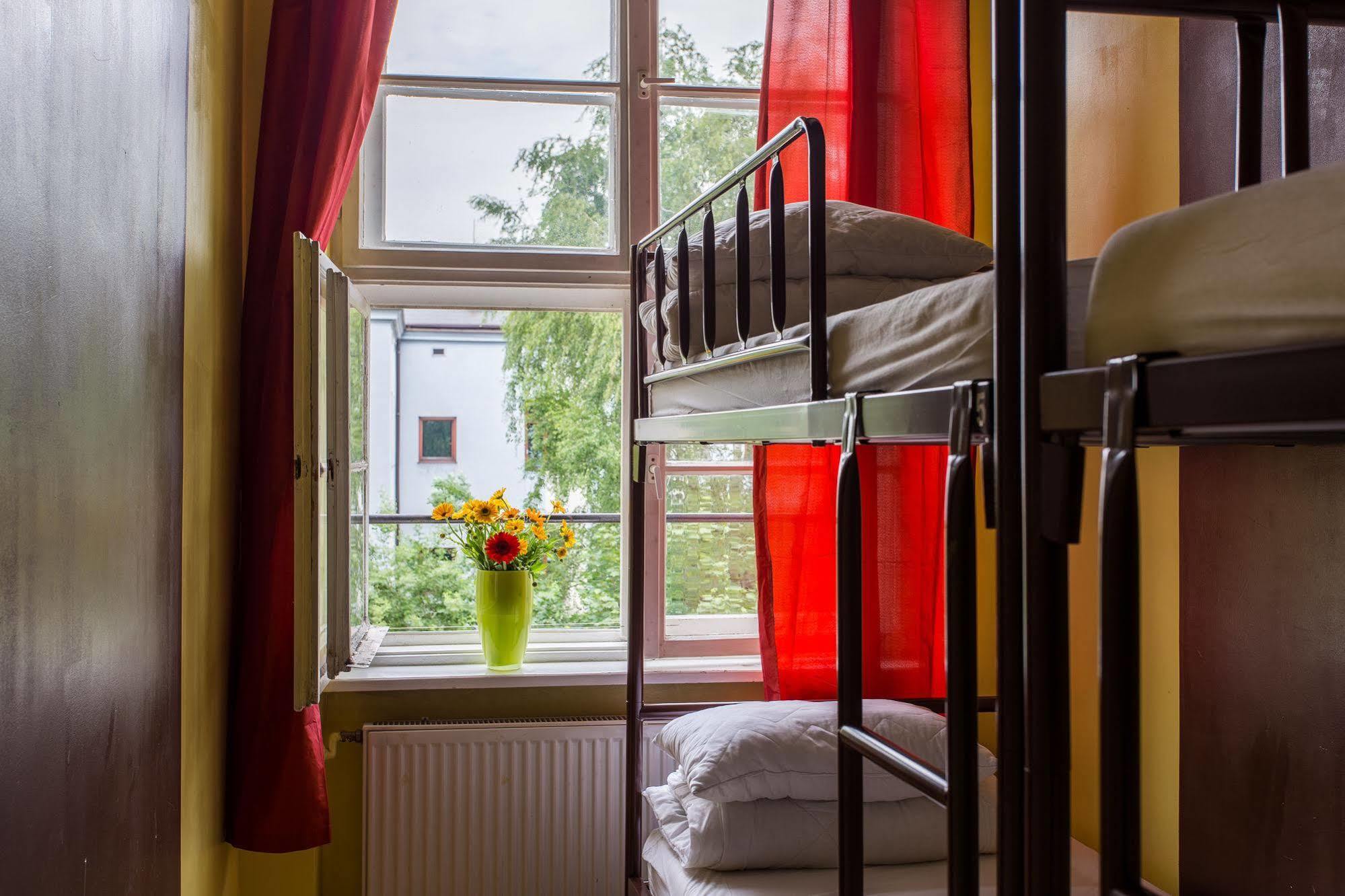 Let's Rock Party Hostel! Age Limit From 18 Until 40! Hostel Krakow